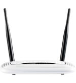 TP Link WR841N 300Mbps Dual Antenna Wireless N Router for Streaming