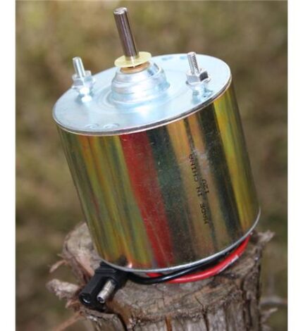 Boss Buck BB-51 Large 12V Motor with 1/4in Shaft