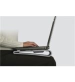 Targus AWE55US Dual Fan Neoprene Laptop Cooling Mat - Image 2